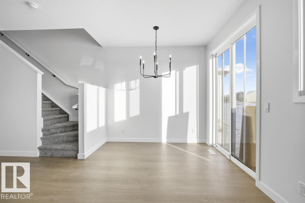 3725 Erlanger Dr Nw, Edmonton, Alberta  T6M 3G6 - Photo 4 - E4466922