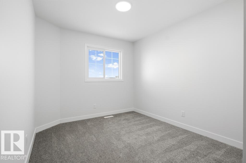 3725 Erlanger Dr Nw, Edmonton, Alberta  T6M 3G6 - Photo 13 - E4466922