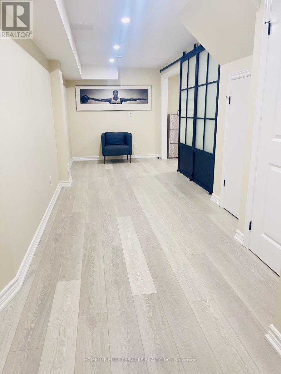 40 Stannardville Drive, Ajax, Ontario  L1T 0N9 - Photo 5 - E12595366