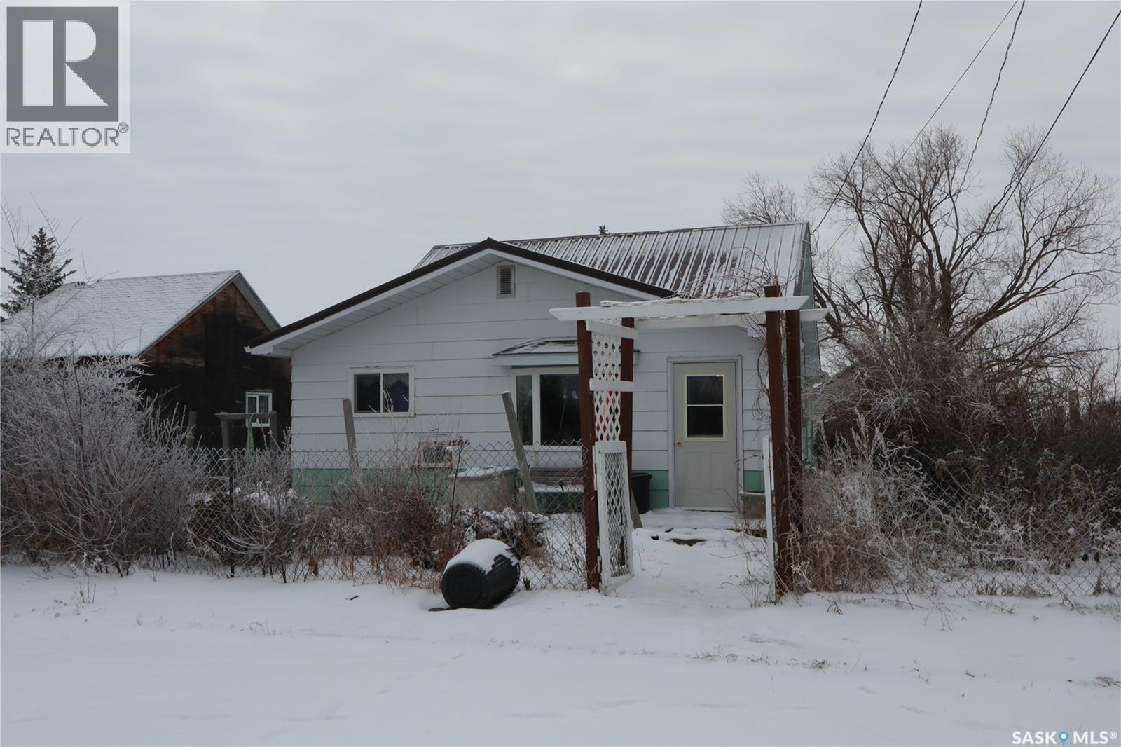 210 1st Avenue, Sutton Rm No. 103, Saskatchewan  S0H 1X0 - Photo 2 - SK025110