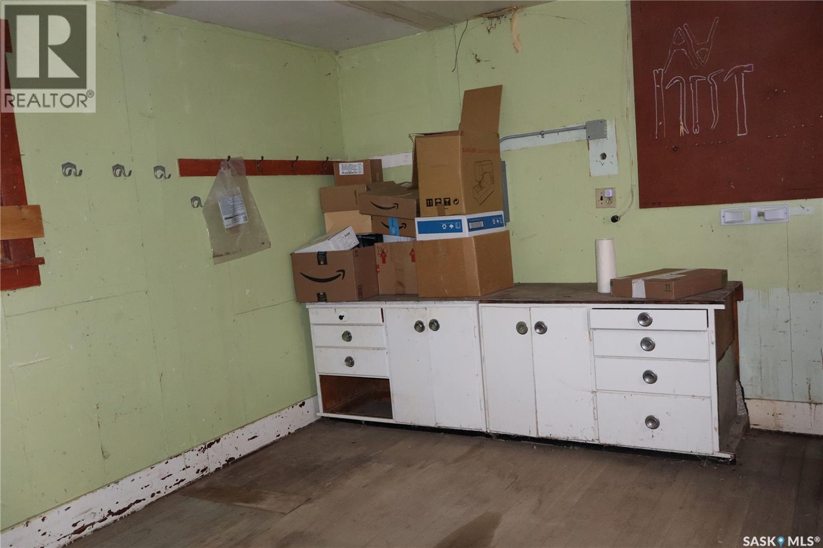 210 1st Avenue, Sutton Rm No. 103, Saskatchewan  S0H 1X0 - Photo 35 - SK025110