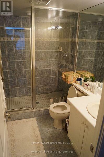 1216 - 50 Disera Drive, Vaughan, Ontario  L4J 9E9 - Photo 16 - N12595838