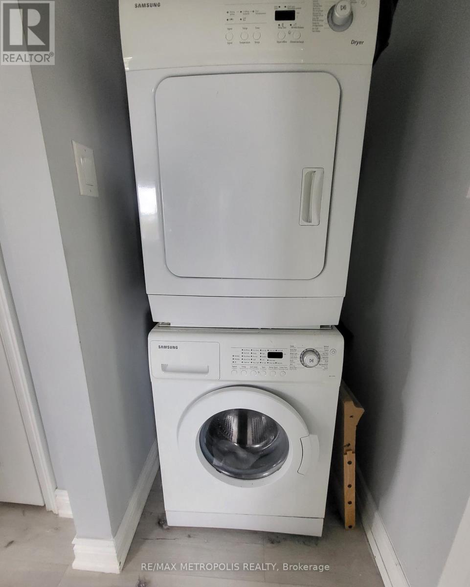 1 - 531 Essa Road, Barrie (Holly), Ontario  L4N 9E4 - Photo 12 - S12595832