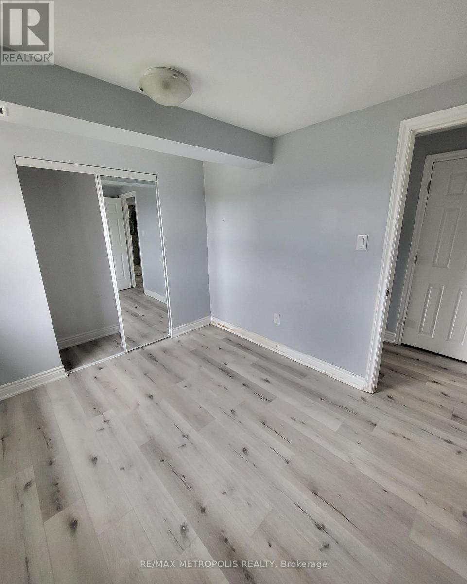 1 - 531 Essa Road, Barrie (Holly), Ontario  L4N 9E4 - Photo 6 - S12595832