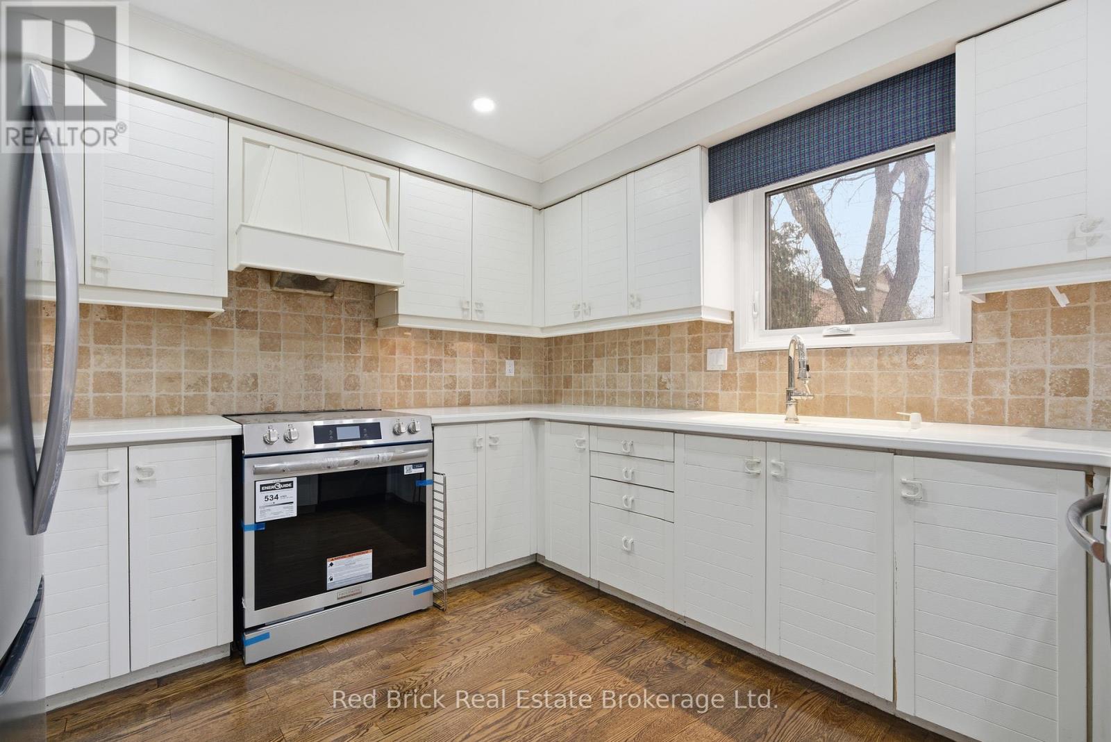 3980 Chadburn Crescent, Mississauga, Ontario  L5L 3X4 - Photo 21 - W12595946