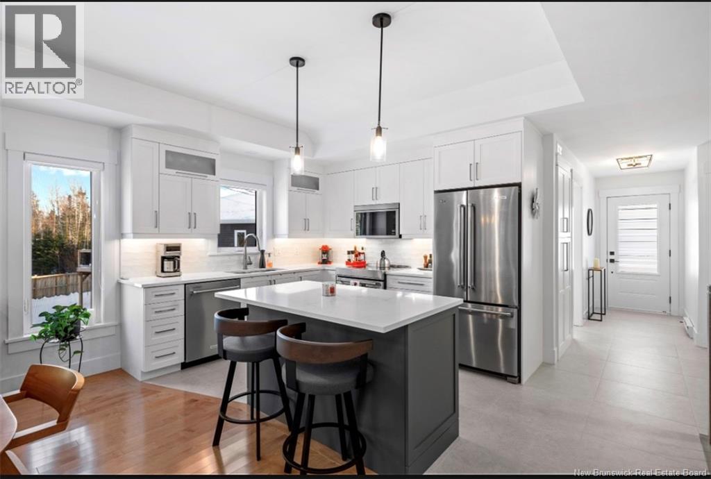 302 Damien Street, Dieppe, New Brunswick E1A 0H3 - Photo 11 - NB113035