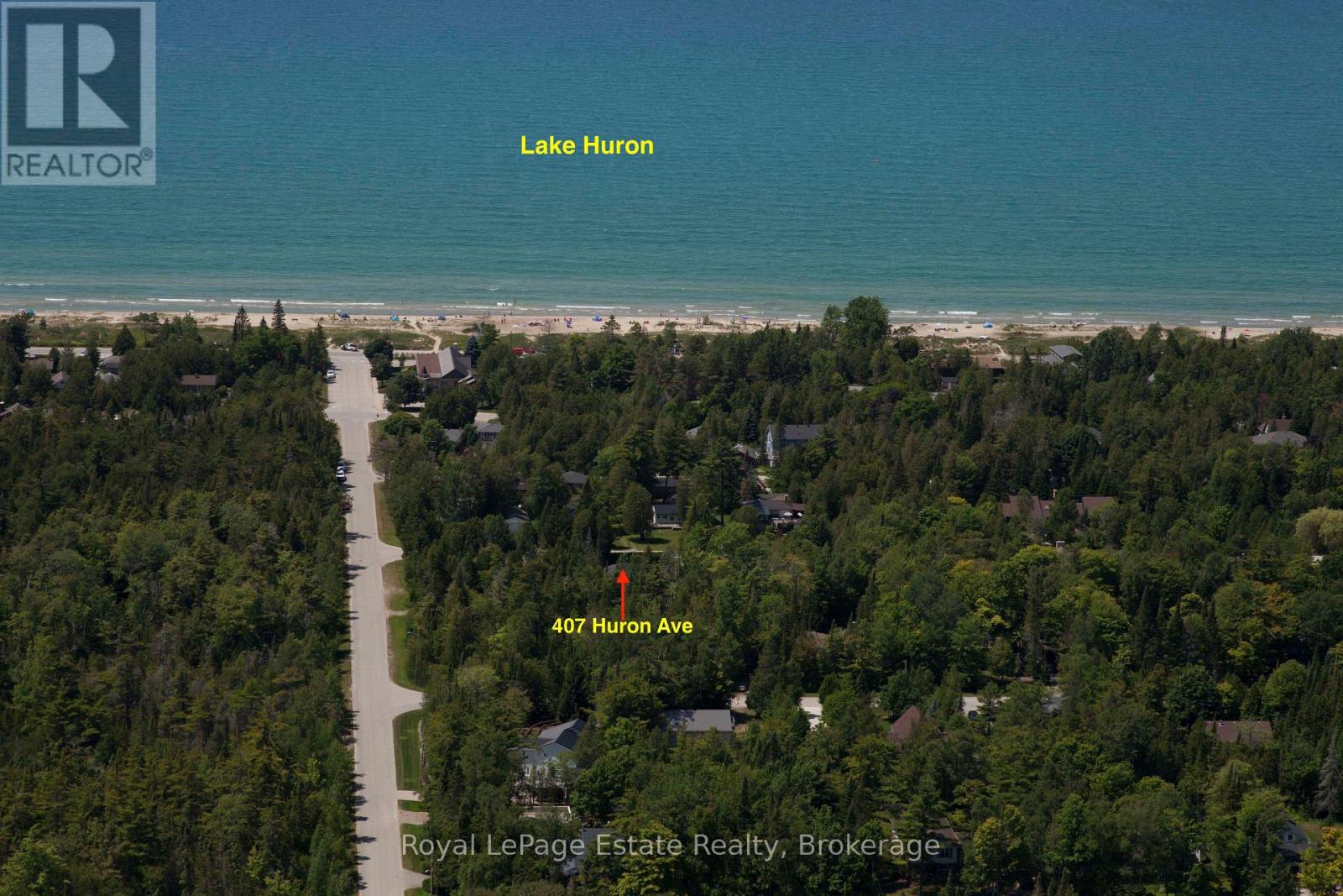 407 Huron Avenue, South Bruce Peninsula, Ontario  N0H 2G0 - Photo 2 - X12595930