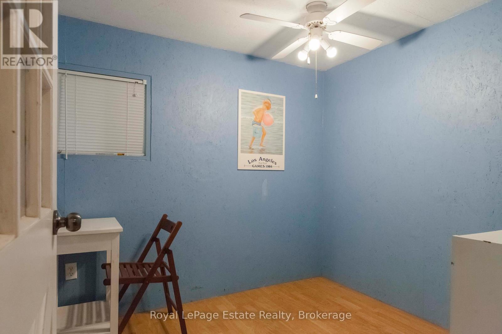 407 Huron Avenue, South Bruce Peninsula, Ontario  N0H 2G0 - Photo 44 - X12595930