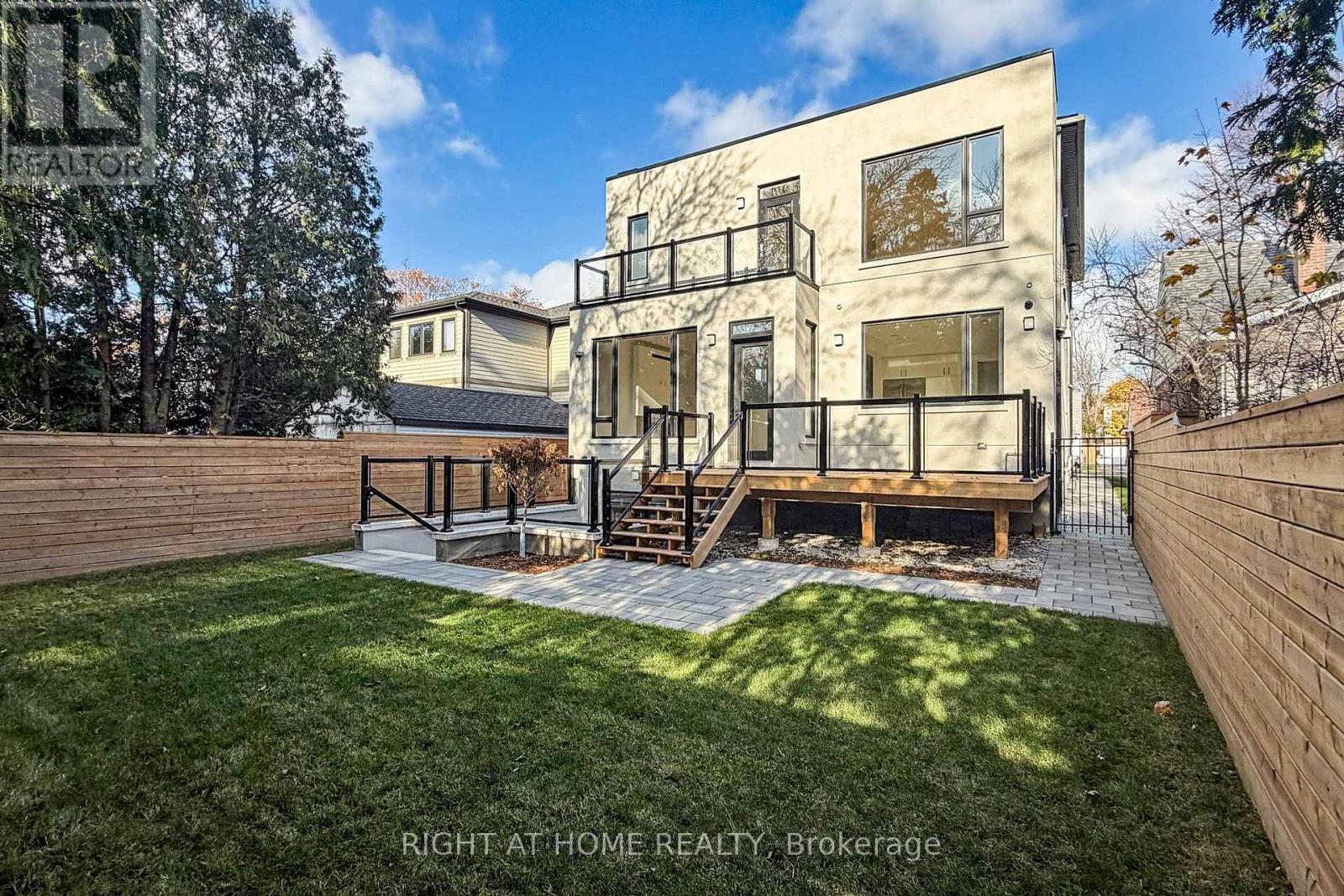 19 Putney Road, Toronto, Ontario  M8W 2K6 - Photo 46 - W12589278