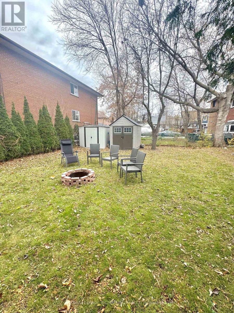 46 Burlingame Road, Toronto, Ontario  M8W 1Y8 - Photo 16 - W12595772