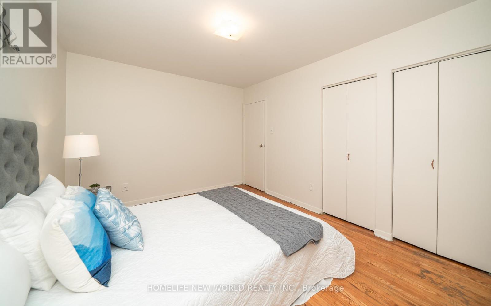 308 Sentinel Road, Toronto, Ontario  M3J 1T8 - Photo 17 - W12595804