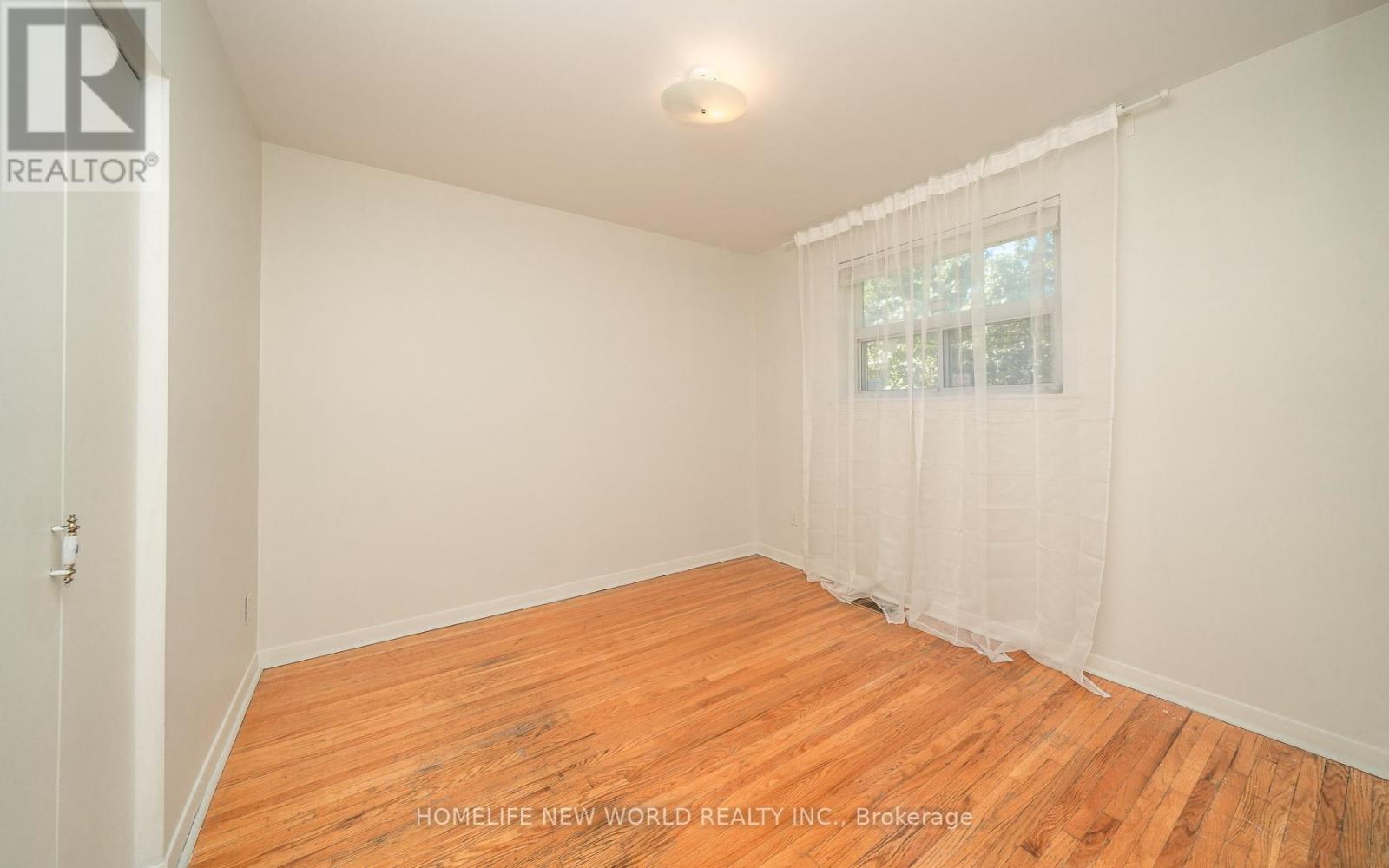 308 Sentinel Road, Toronto, Ontario  M3J 1T8 - Photo 22 - W12595804