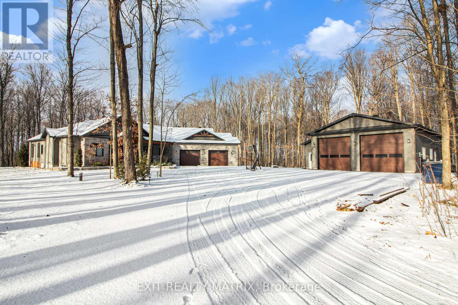 1772 Groves Road, Russell, Ontario K4R 1E5 - Photo 2 - X12595940