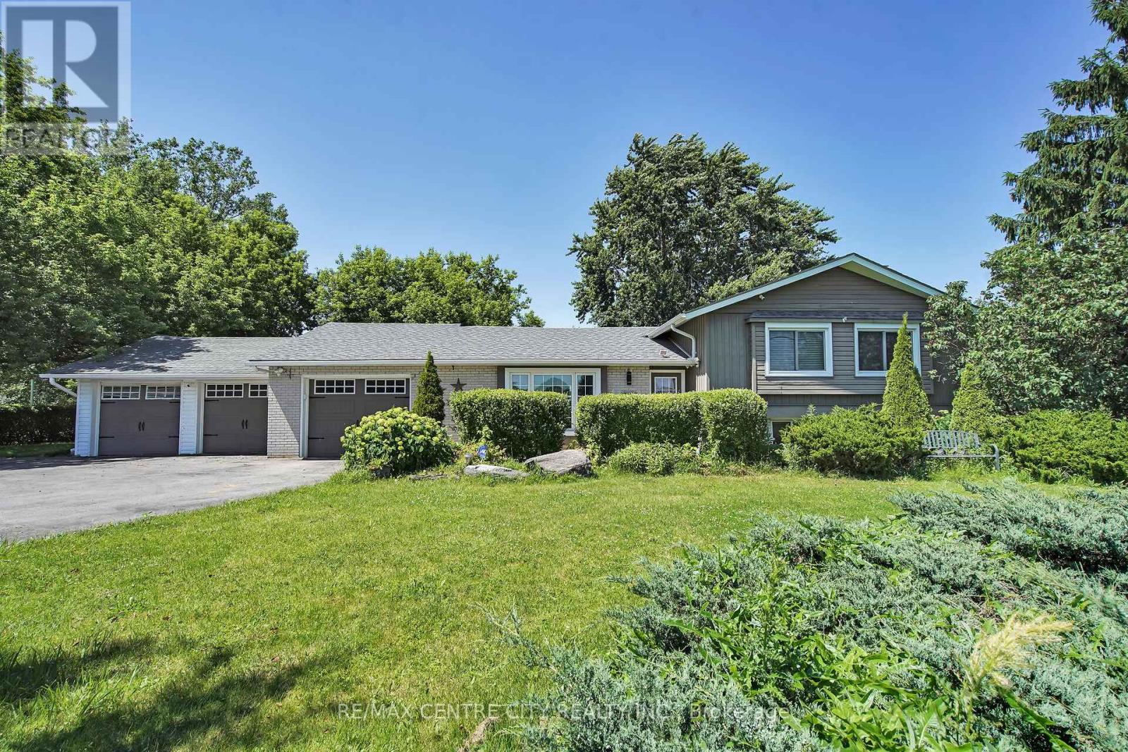 2103 FANSHAWE PARK ROAD W, Middlesex Centre, Ontario