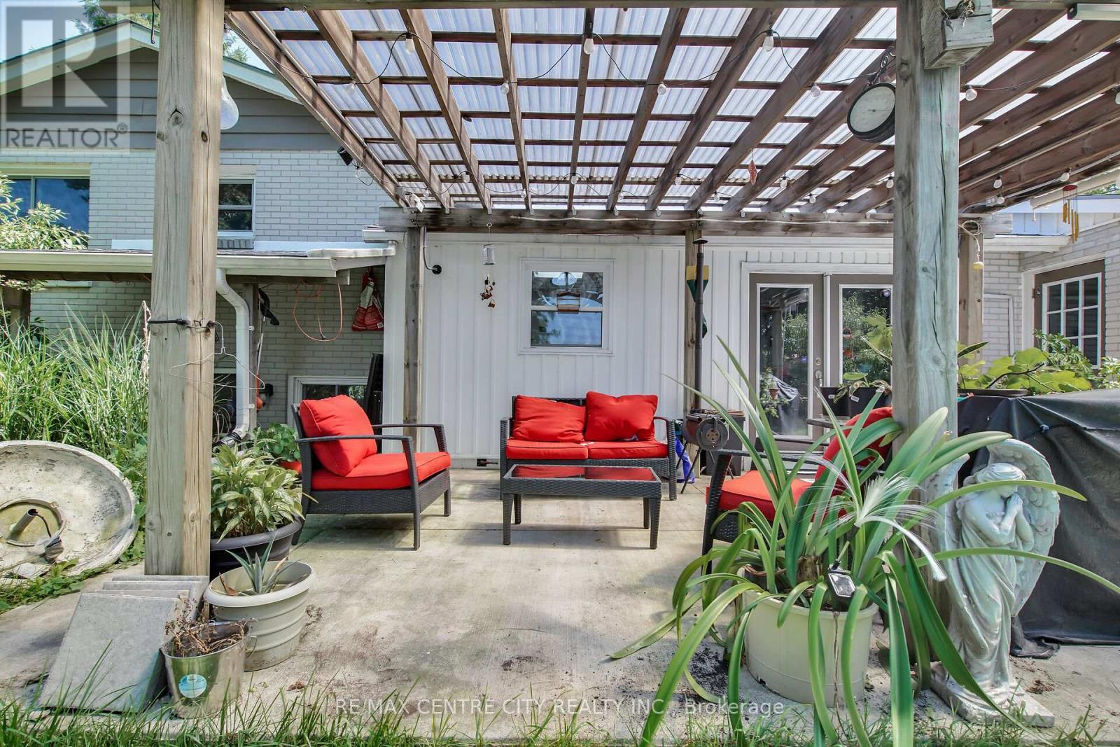 2103 Fanshawe Park Road W, Middlesex Centre, Ontario  N6H 0H6 - Photo 25 - X12595878