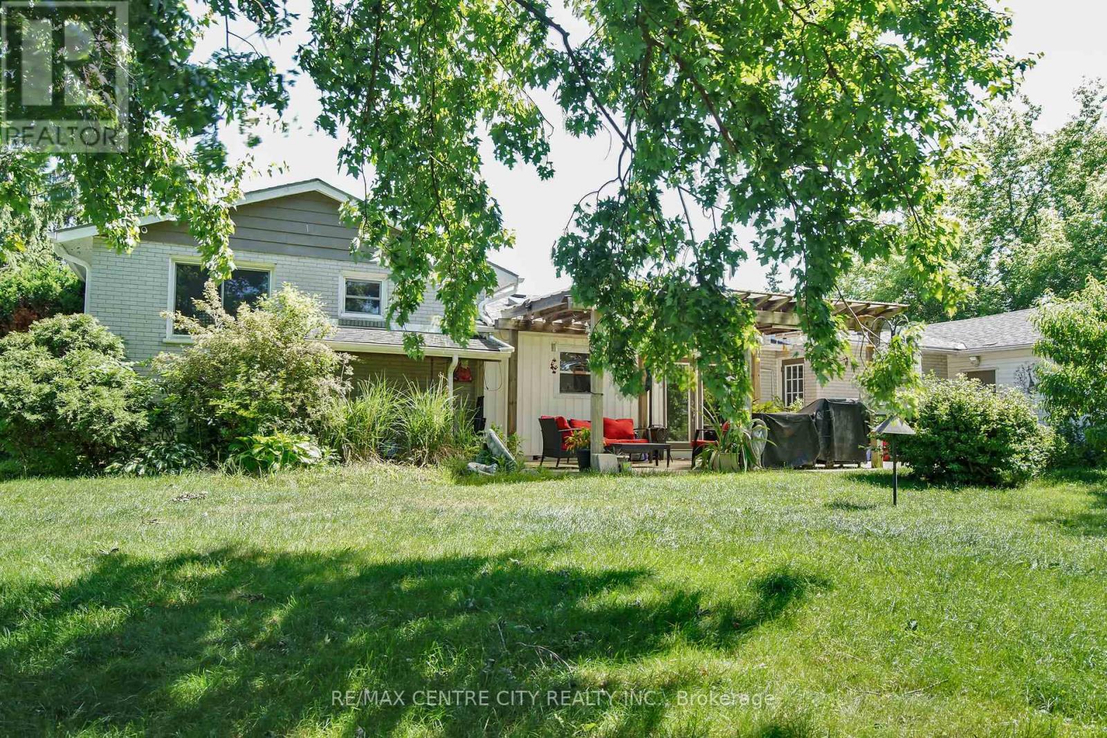 2103 Fanshawe Park Road W, Middlesex Centre, Ontario  N6H 0H6 - Photo 28 - X12595878