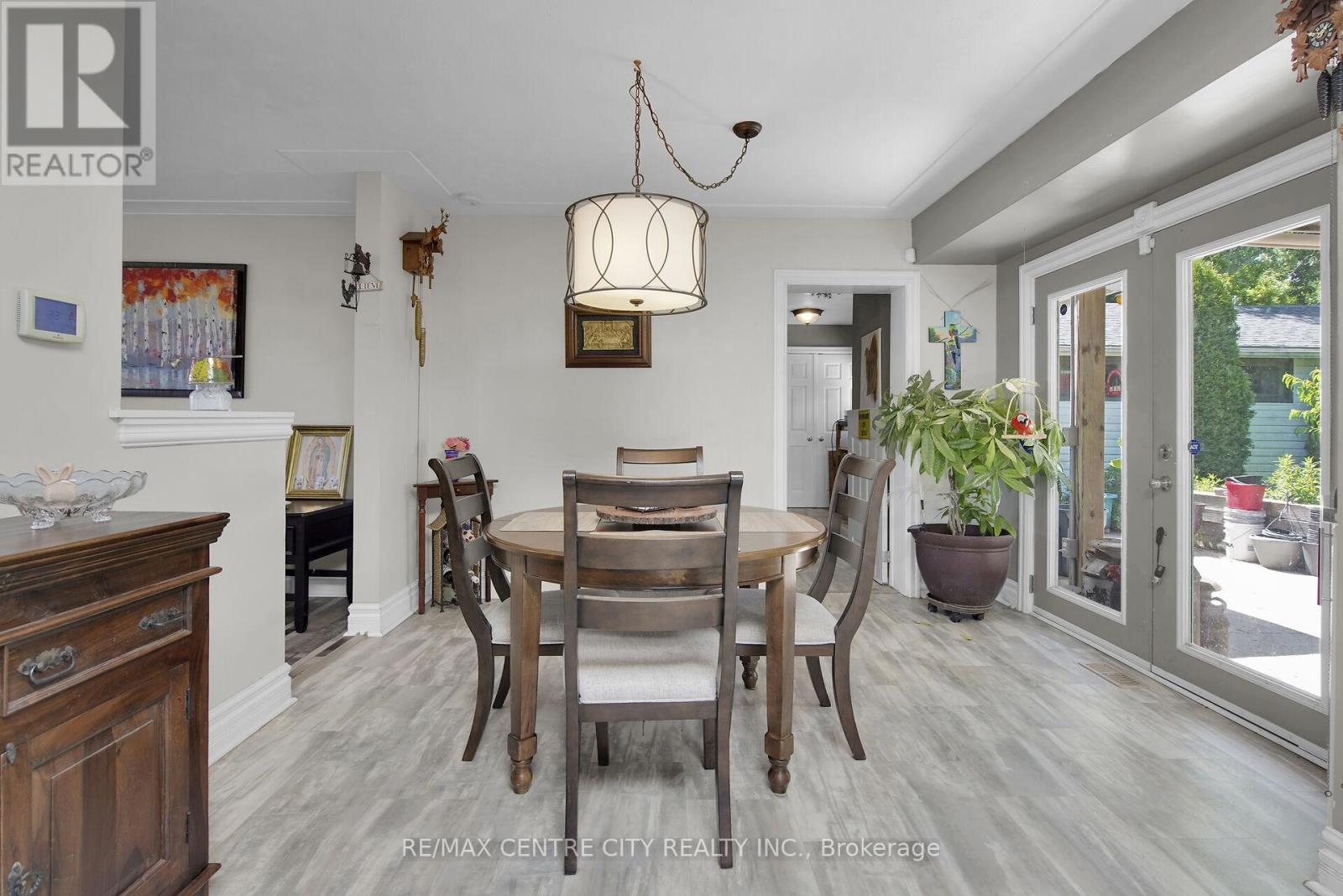 2103 Fanshawe Park Road W, Middlesex Centre, Ontario  N6H 0H6 - Photo 9 - X12595878