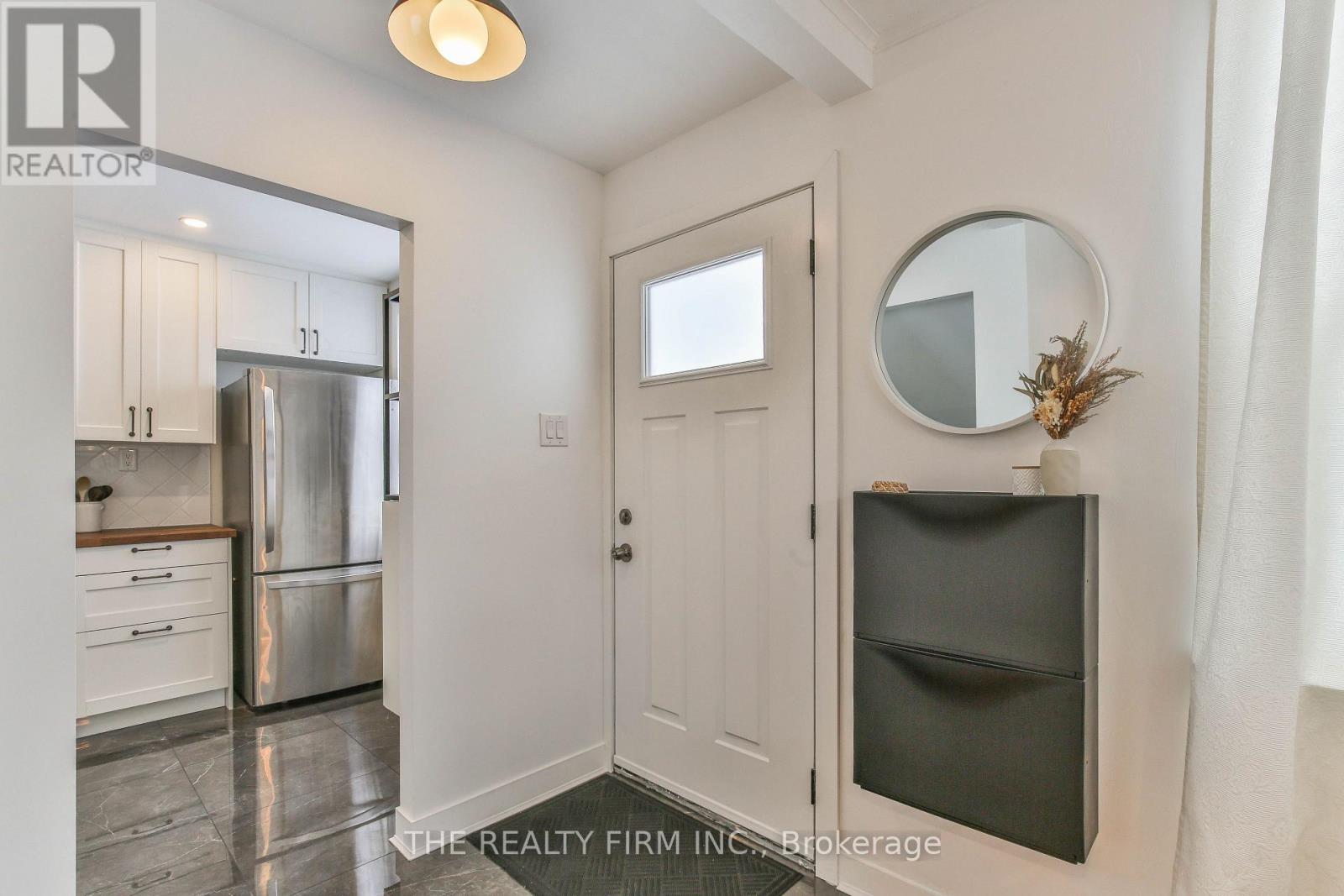 203 Harley Street, London East, Ontario  N5Y 2C3 - Photo 5 - X12595904