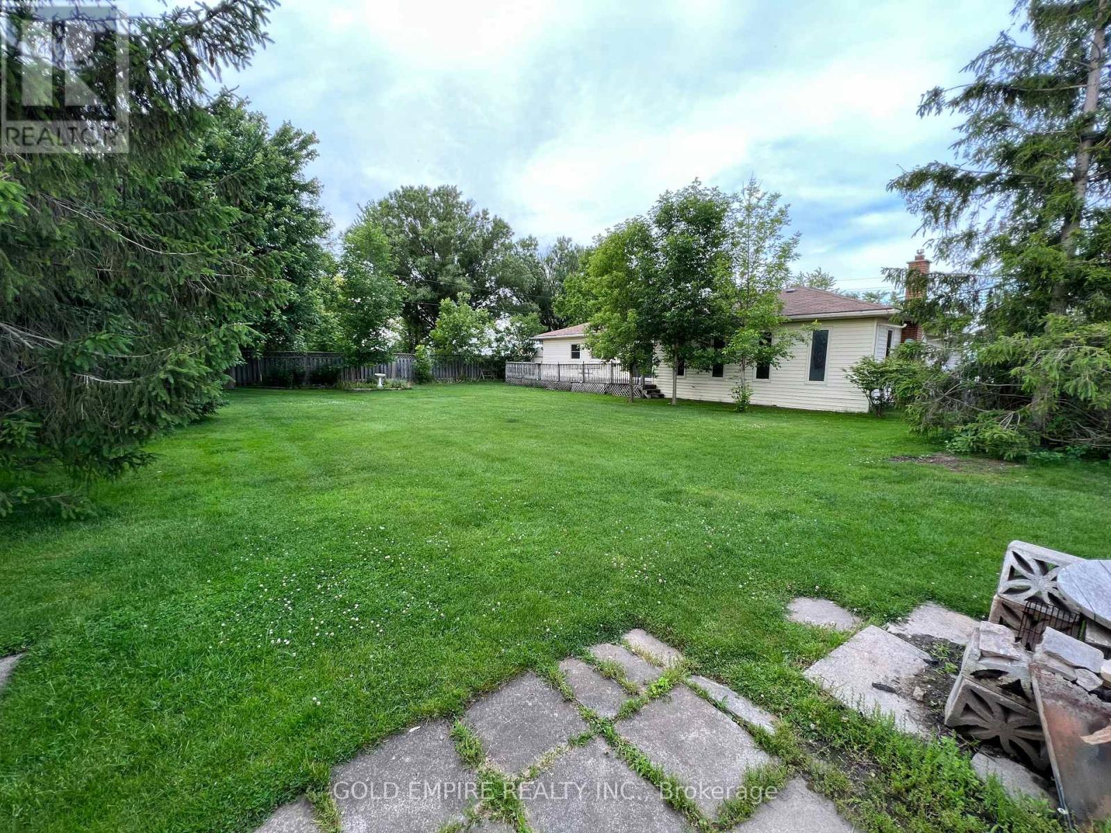 11635 Sunset Road, Southwold, Ontario  N5P 3T2 - Photo 32 - X12595950