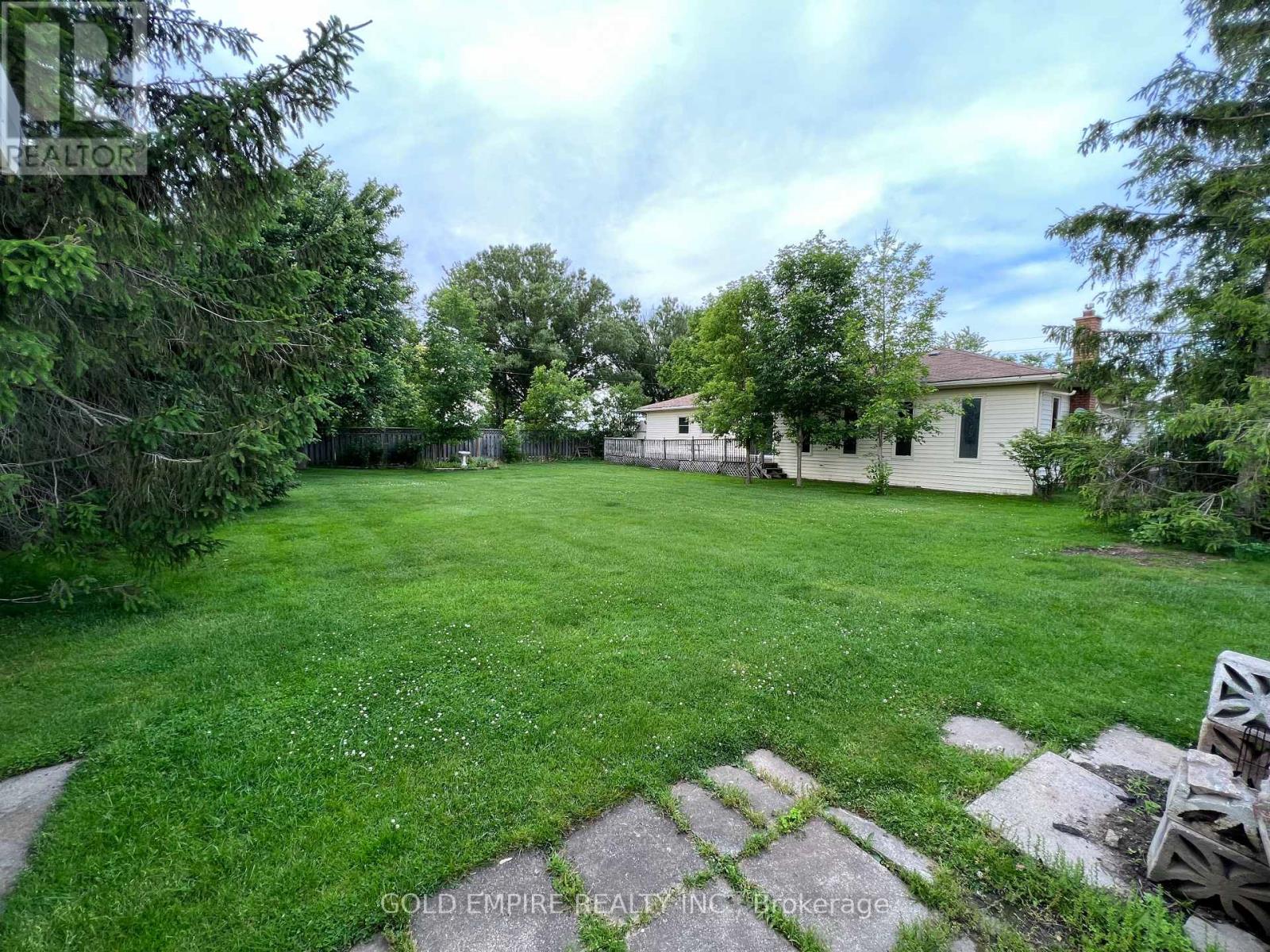 11635 Sunset Road, Southwold, Ontario  N5P 3T2 - Photo 34 - X12595950