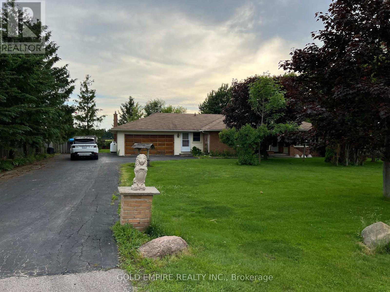 11635 Sunset Road, Southwold, Ontario  N5P 3T2 - Photo 4 - X12595950