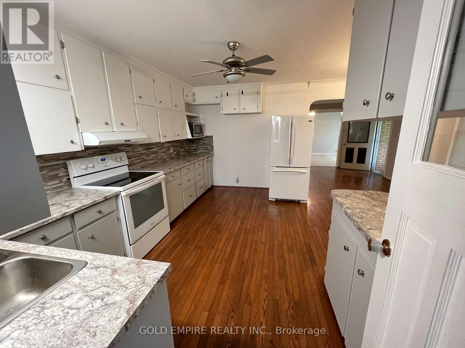 11635 Sunset Road, Southwold, Ontario  N5P 3T2 - Photo 7 - X12595950