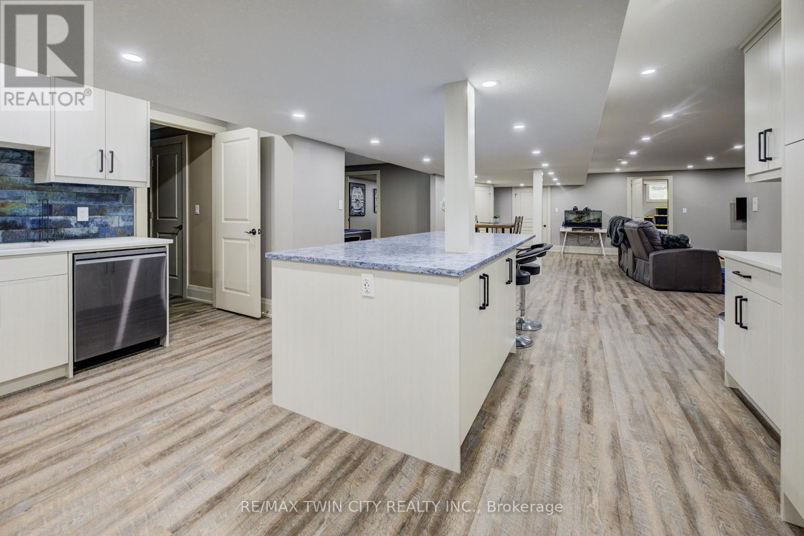 226 Shade Street, Wilmot, Ontario  N3A 4J2 - Photo 32 - X12595780