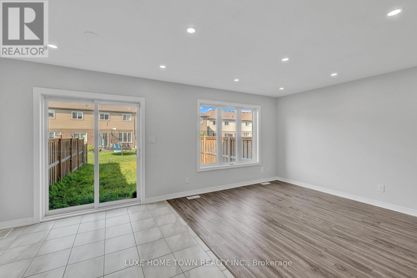 100 Monarch Street, Welland, Ontario  L3C 0G6 - Photo 15 - X12595826