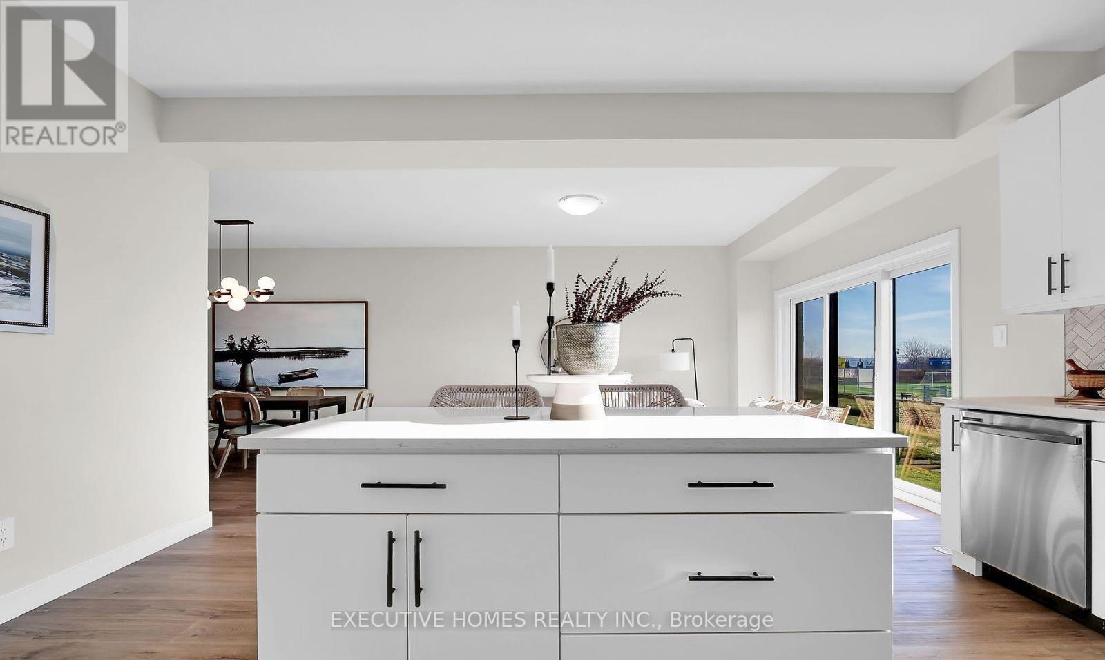 6937 Royal Magnolia Avenue, London South, Ontario  N6P 1H5 - Photo 14 - X12595836