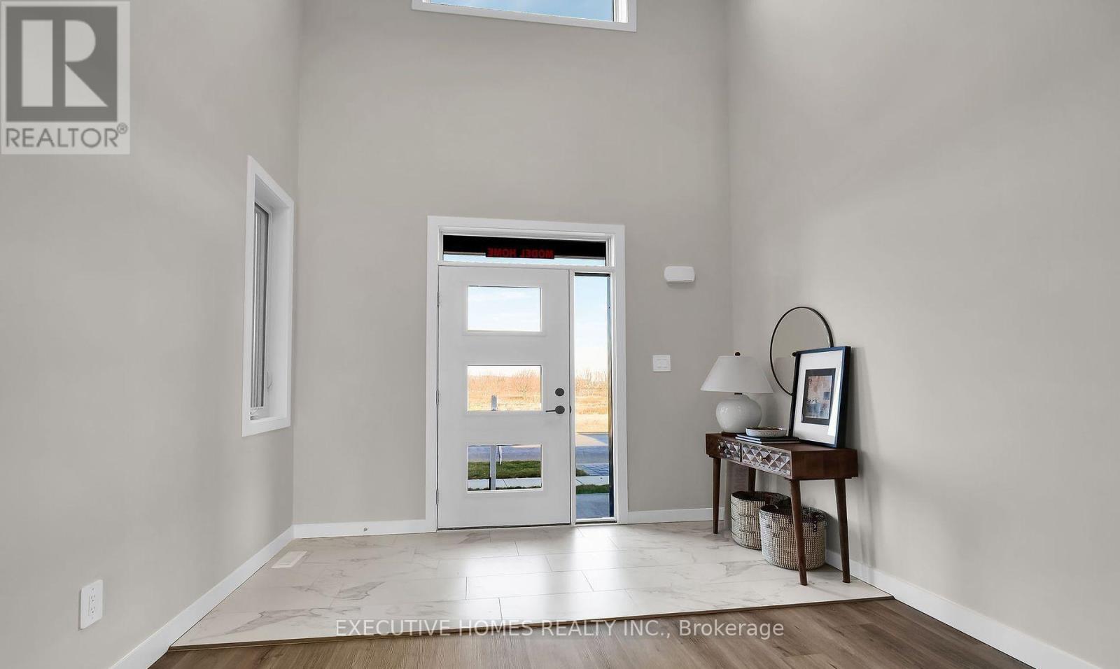 6937 Royal Magnolia Avenue, London South, Ontario  N6P 1H5 - Photo 2 - X12595836