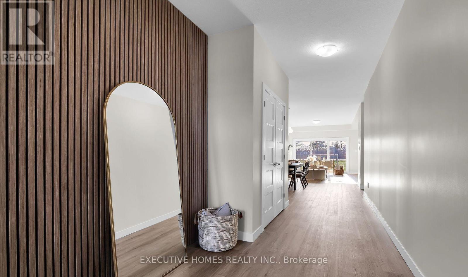 6937 Royal Magnolia Avenue, London South, Ontario  N6P 1H5 - Photo 7 - X12595836