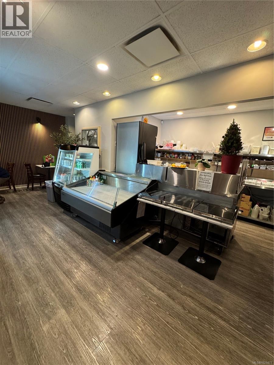 888 Fort St, Victoria, British Columbia  V8W 1H2 - Photo 3 - 1021477