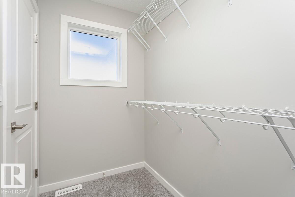 4303 Kinglet Dr Nw, Edmonton, Alberta  T5S 2C2 - Photo 9 - E4464693