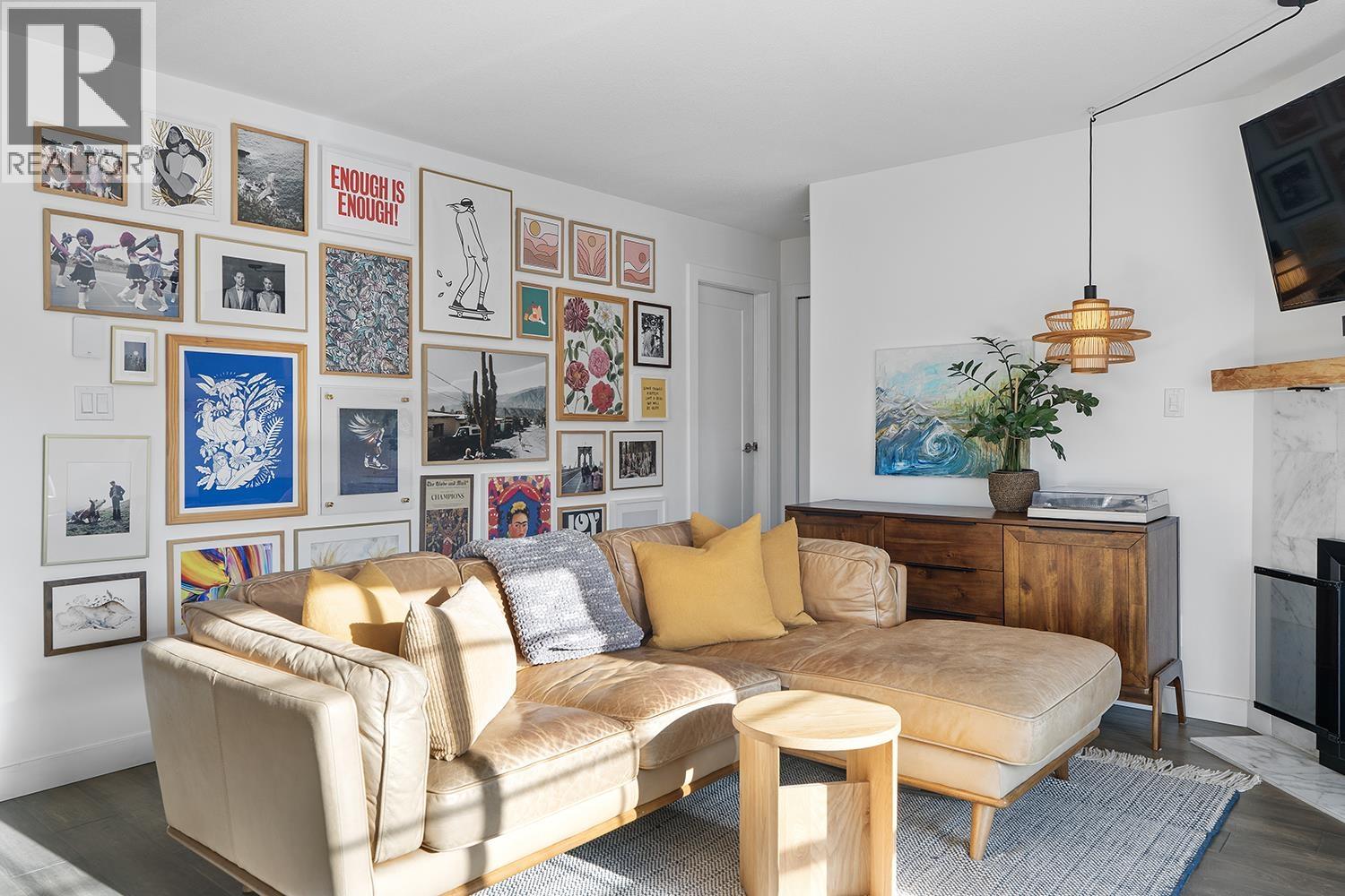 305 1950 E 11 Avenue, Vancouver, British Columbia  V5N 1Z2 - Photo 5 - R3071599