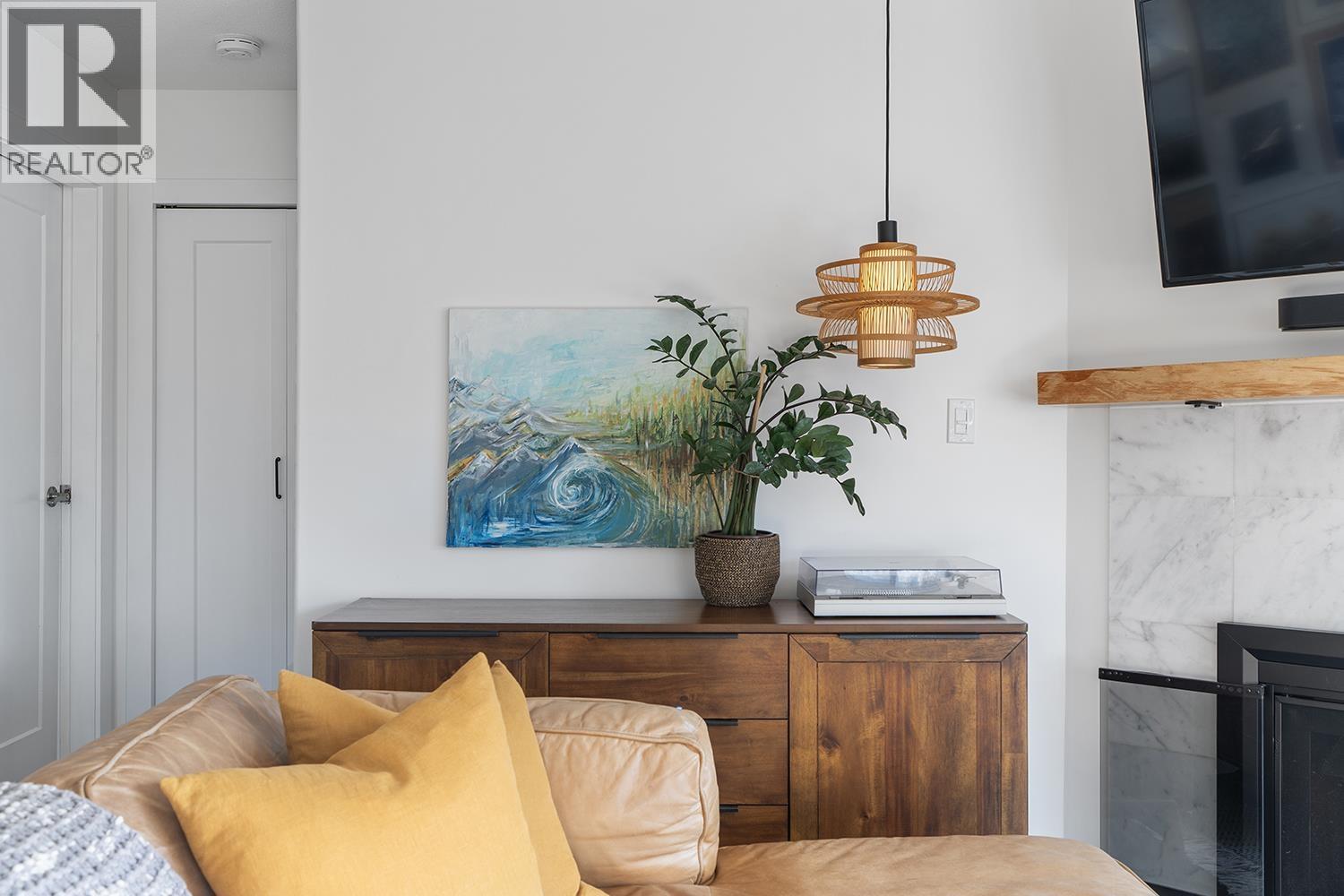 305 1950 E 11 Avenue, Vancouver, British Columbia  V5N 1Z2 - Photo 8 - R3071599