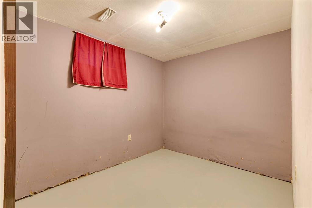 4 Lake Huron Place Se, Calgary, Alberta T2J 5H9 - Photo 32 - A2270662