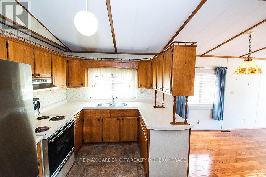 4585 Rachael Lane, Lincoln, Ontario  L3J 0W1 - Photo 15 - X12595828