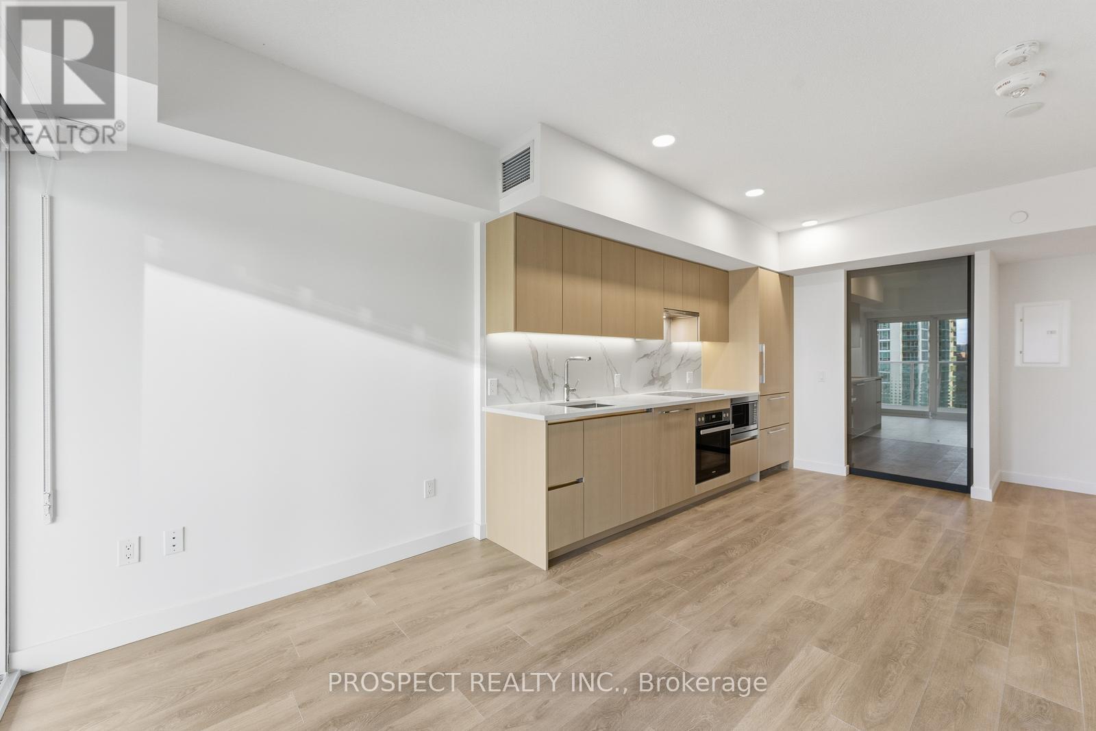 935 - 1 Concord Cityplac Way, Toronto, Ontario  M5V 0X3 - Photo 14 - C12595844