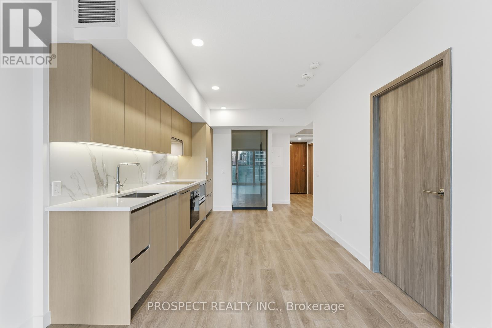 935 - 1 Concord Cityplac Way, Toronto, Ontario  M5V 0X3 - Photo 16 - C12595844