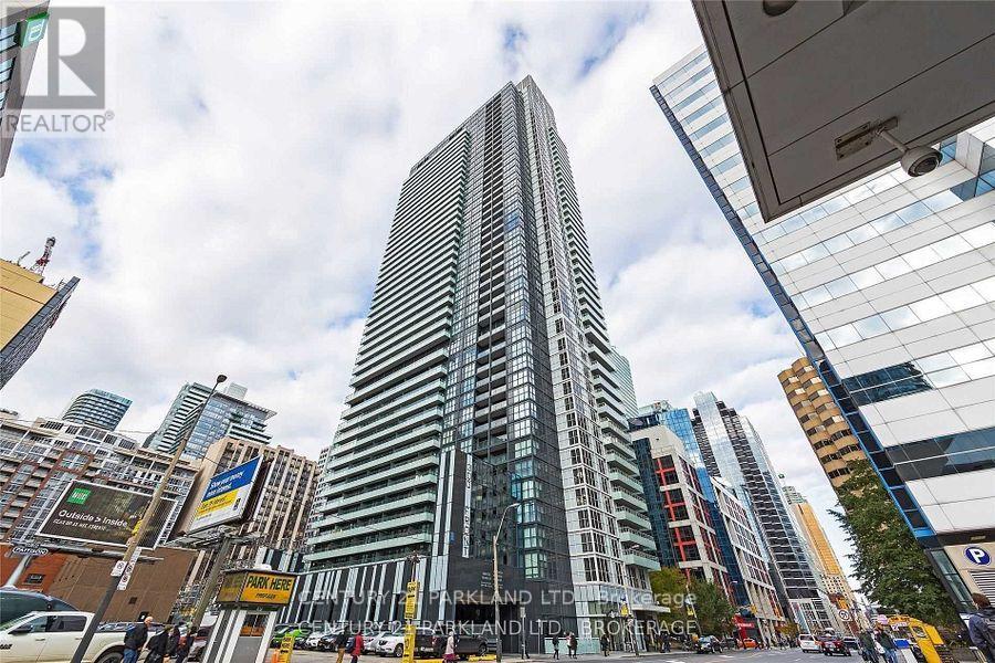 4205 - 300 FRONT STREET W, Toronto, Ontario