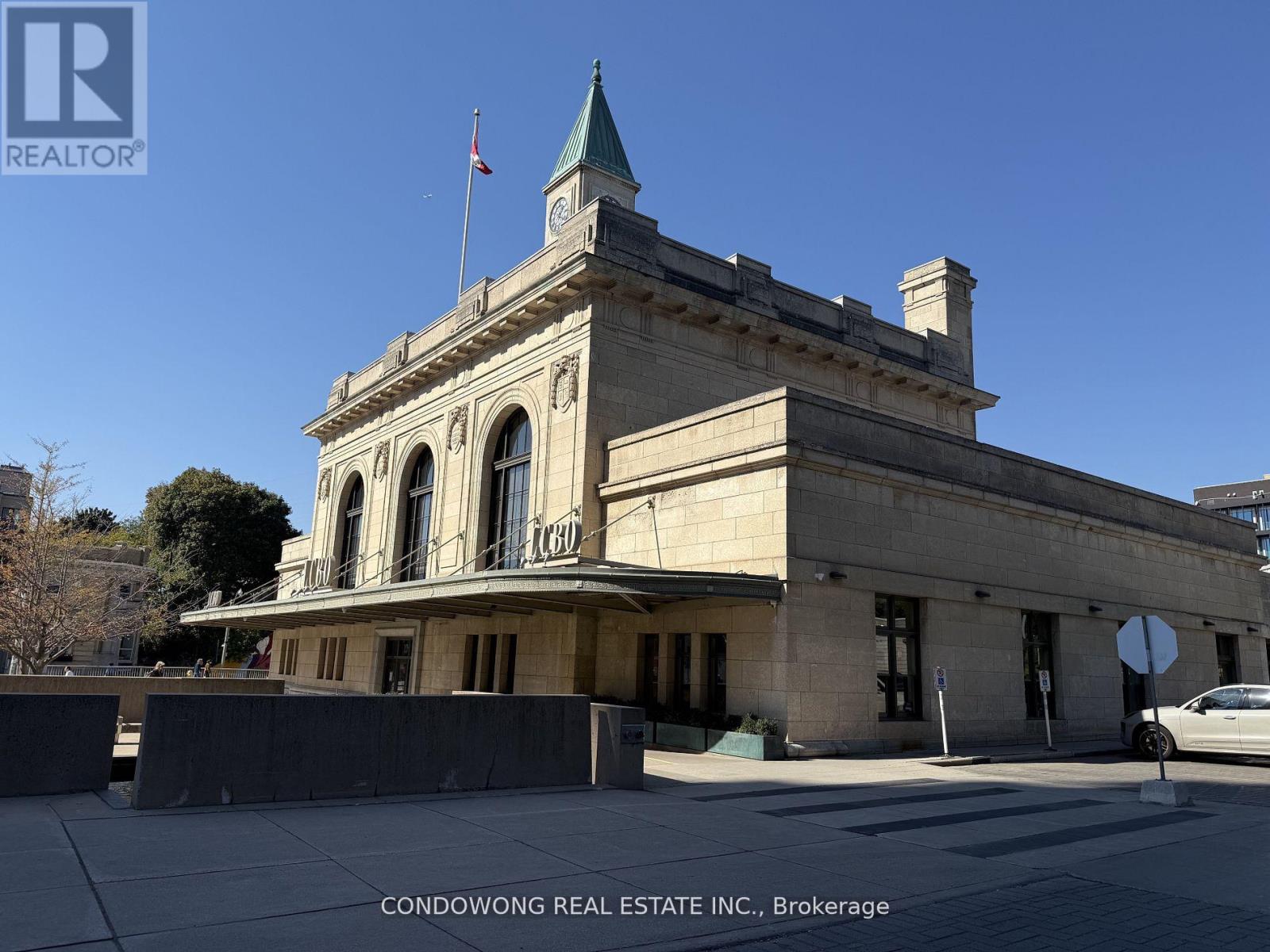 906 - 25 Scrivener Square, Toronto, Ontario  M4W 3Y6 - Photo 2 - C12595960