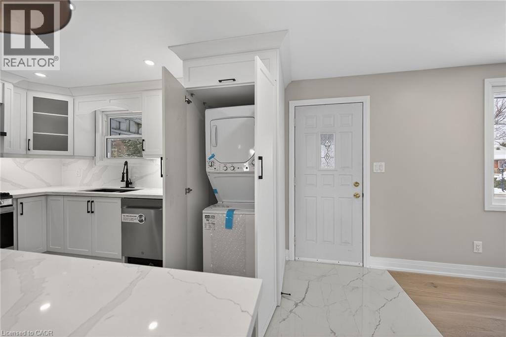 84 Blanmora Drive, Hamilton, Ontario  L8G 2A8 - Photo 15 - 40791310