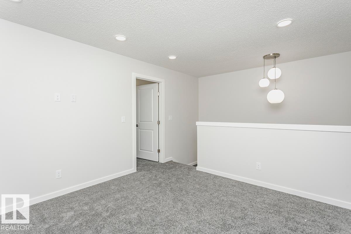 4299 Kinglet Dr Nw, Edmonton, Alberta  T5S 2C2 - Photo 9 - E4464699