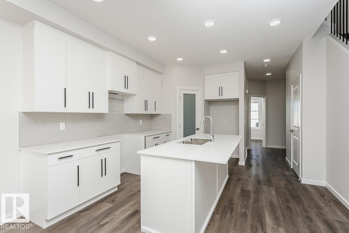 4299 Kinglet Dr Nw, Edmonton, Alberta  T5S 2C2 - Photo 5 - E4464699