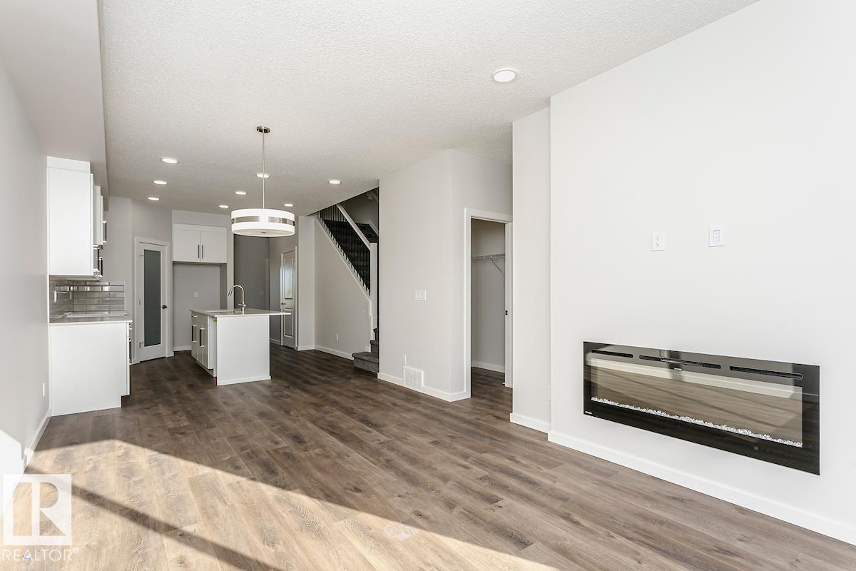 4299 Kinglet Dr Nw, Edmonton, Alberta  T5S 2C2 - Photo 8 - E4464699