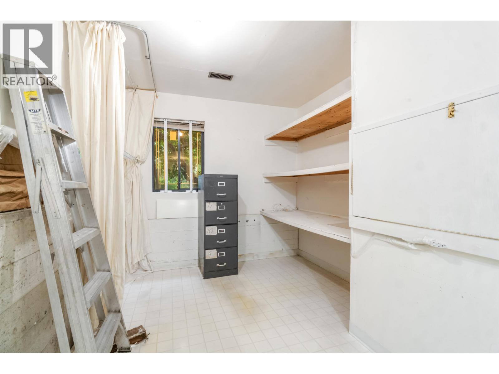 4262 Yuculta Crescent, Vancouver, British Columbia  V6N 3R5 - Photo 32 - R3071461