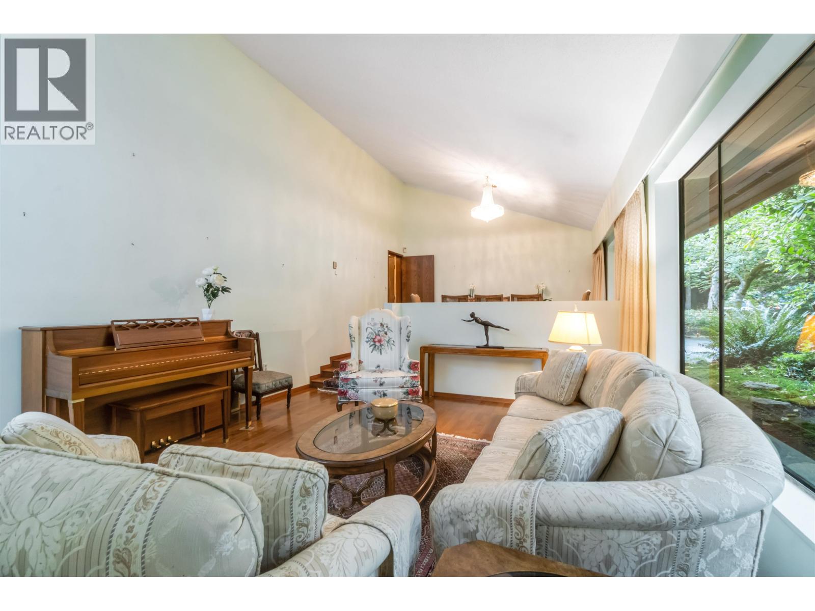 4262 Yuculta Crescent, Vancouver, British Columbia  V6N 3R5 - Photo 7 - R3071461