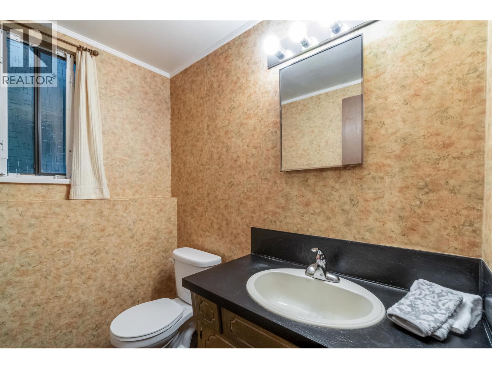 4262 Yuculta Crescent, Vancouver, British Columbia  V6N 3R5 - Photo 30 - R3071461