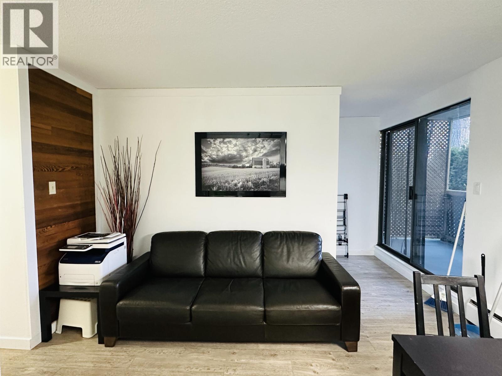 104 5340 Hastings Street, Burnaby, British Columbia  V5B 1R1 - Photo 14 - R3071149