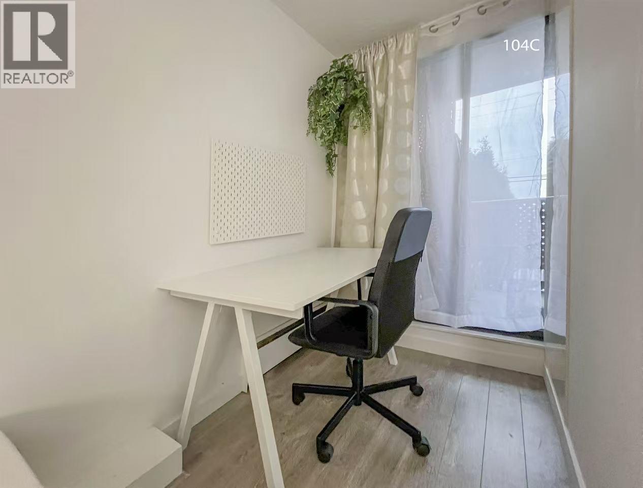 104 5340 Hastings Street, Burnaby, British Columbia  V5B 1R1 - Photo 5 - R3071149